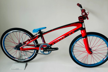 Avent Orca Expert XL Bike Black Red Carbon Frame Racing
